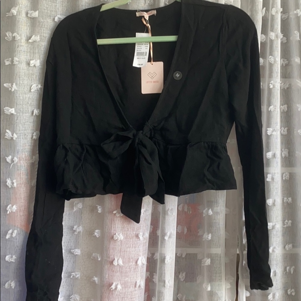 Tie crop top